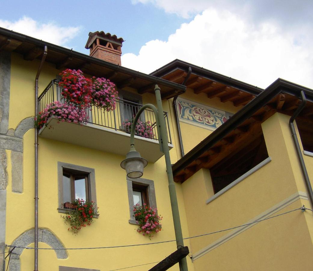 B&B Adelche San Giovanni Bianco Exterior foto